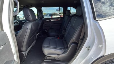 2024 GMC Acadia Elevation